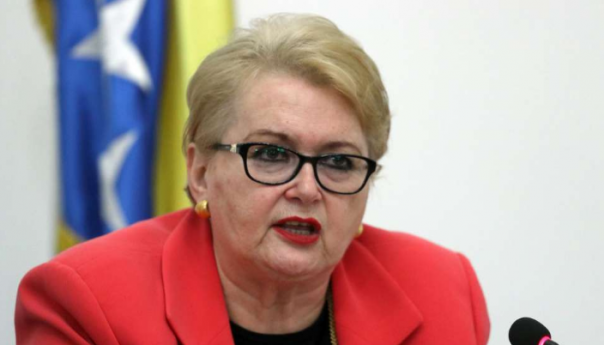 Turković uputila čestitku mitropolitu dabrobosanskom Hrizostomu povodom Vaskrsa