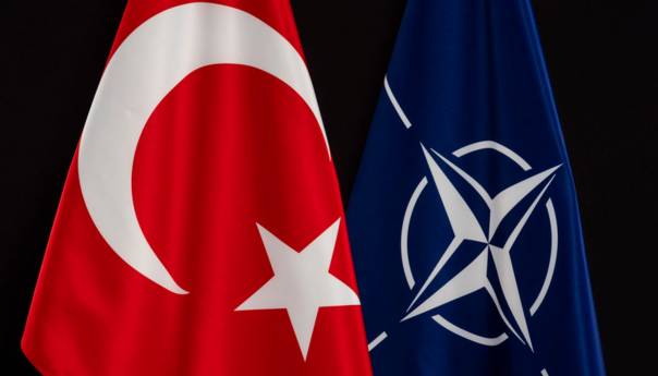 Turska da razmotri izlazak iz NATO-a ako bude prisiljena da glasa za Švedsku i Finsku