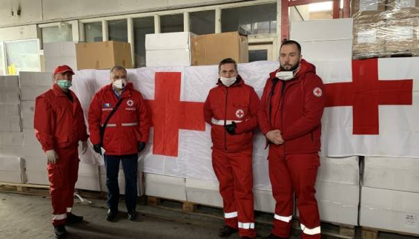 Turska donirala BiH maske, odjela, rukavice i naočare