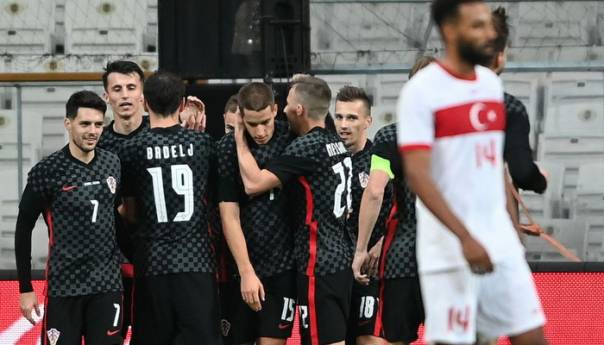 Turska i Hrvatska remizirali u ludoj utakmici u Istanbulu