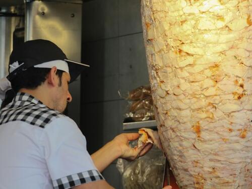 Turska i Njemačka 'ratuju' oko kebaba: Čije je to jelo?