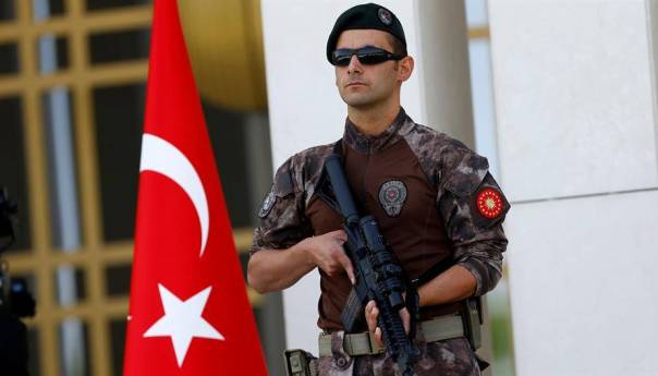 Turska: Izdati nalozi za hapšenje 167 ljudi zbog državnog udara