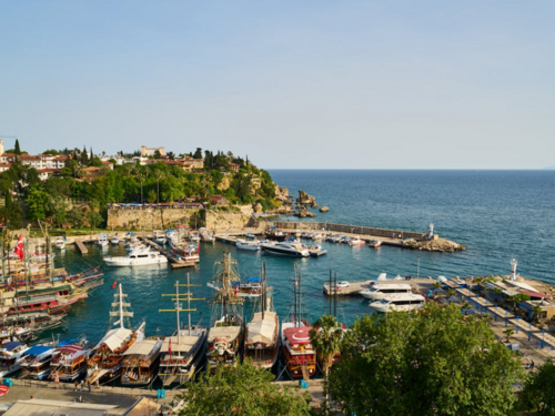Turska u prvoj polovini 2025. godine privukla 25,4 miliona turista
