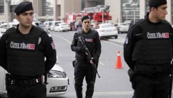 Turska uhapsila više od 400 osoba zbog širenja lažnih vijesti o koronavirusu