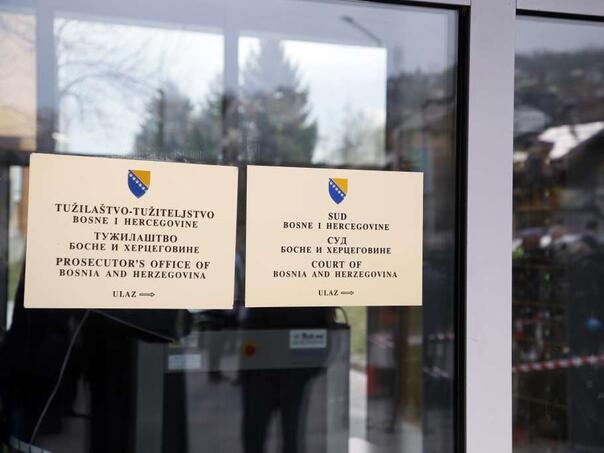Turski državljanin pregovara o priznanju krivice za krijumčarenje ljudi