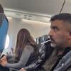 Turski influenser završio na crnoj listi nakon što je zapalio cigaretu u avionu