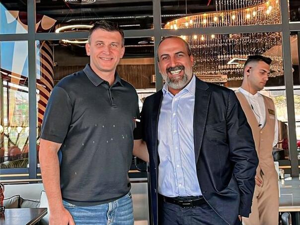 Turski milioner poklonio Jakiroviću lančić 'protiv uroka'