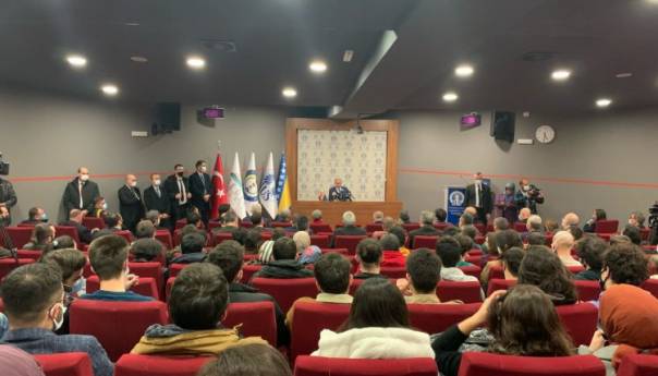 Turski ministar odbrane: Kriza u BiH mora odmah prestati