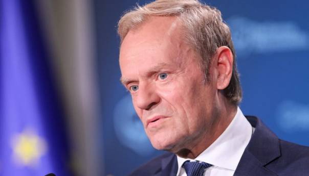 Tusk: Gasovod "Sjeverni tok 2" je najveća greška Angele Merkel