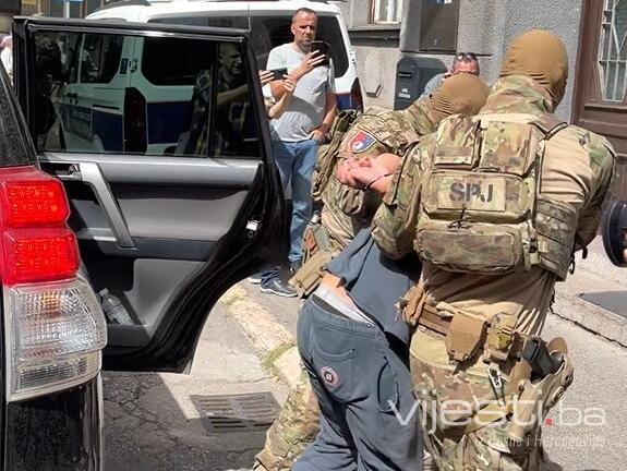 Tužilaštvo KS zatražilo pritvor za Šmrka i sedam osumnjičenih u akciji "Catering"