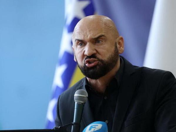 Podignuta optužnica protiv Rame Isaka zbog nasilničkog ponašanja?