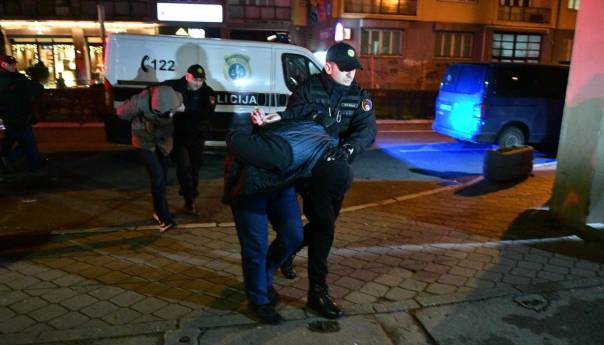 Tužilaštvo predložilo pritvor za 10 uhapšenih mladića