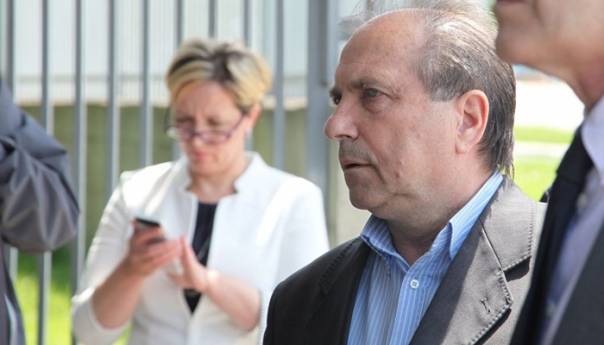 Tužilaštvo traži 20 godina za Mahmuljina, Odbrana ukidanje presude