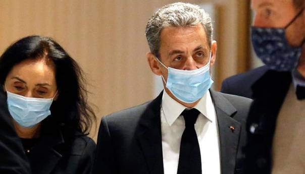 Sarkozyju prijete četiri godine zatvora