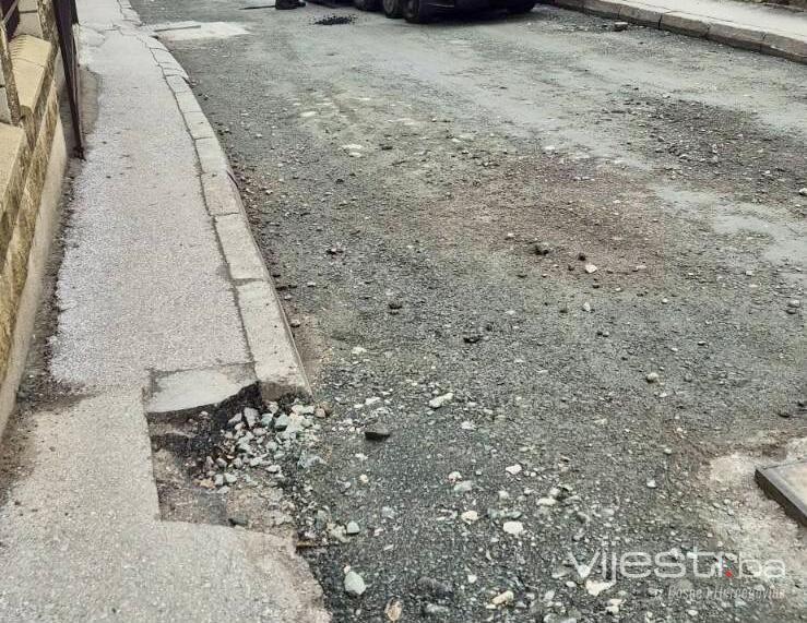 Tuzla kaznila izvođača zbog kašnjenja na sanaciji ceste, raskida se ugovor!