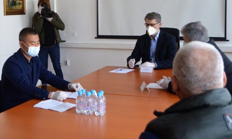 Tuzla: Udruženje za promociju bh-kineskog mira i jedinstva doniralo 8.500 maski