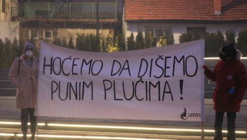 Tuzlaci i danas udišu opasan zrak