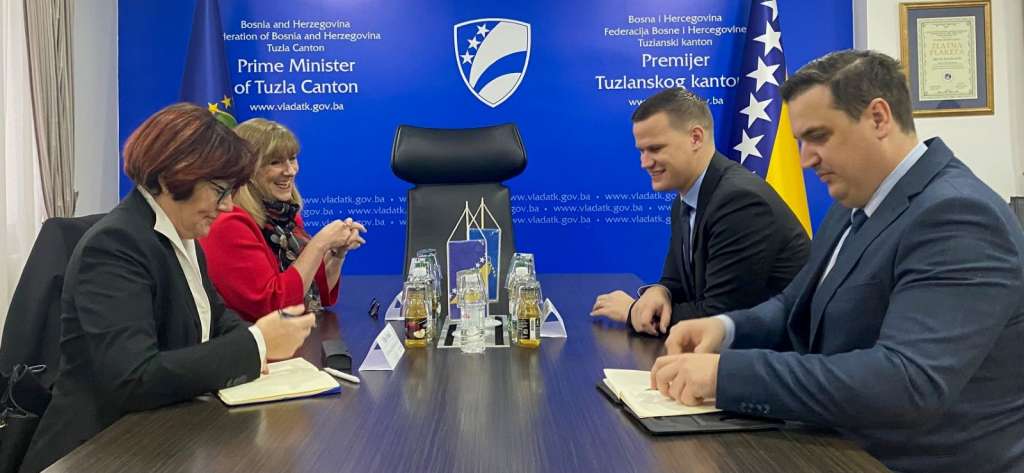 Tuzlanski kanton planira izmjene zakona za bolju pomoć ranjivim grupama