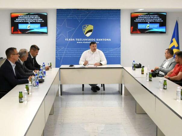 Tuzlanski kanton sufinansira izgradnju brzih punionica za električna vozila