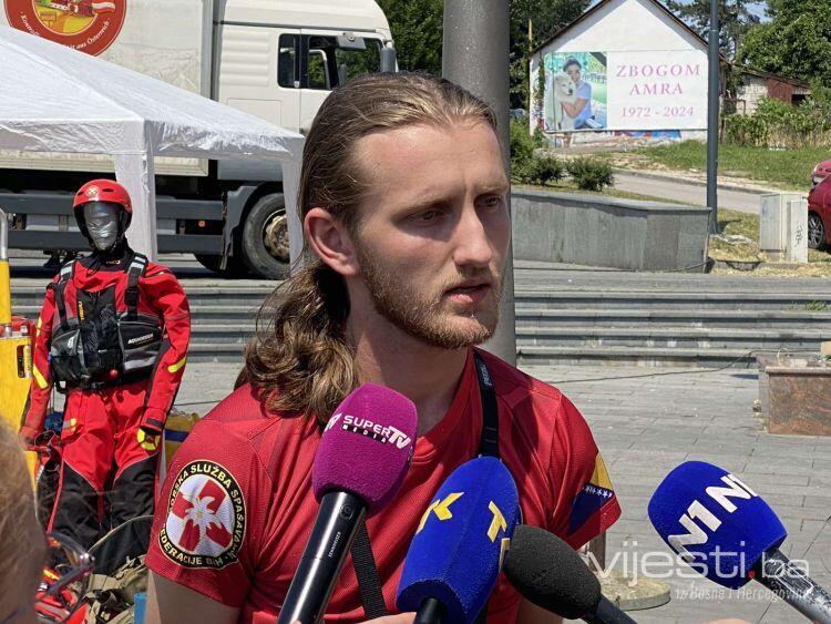 Tuzlanski spasioci izveli pokaznu vježbu: Turska donirala opremu