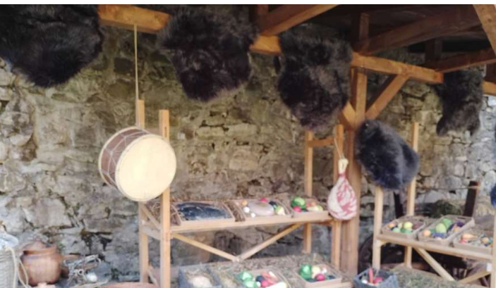 Tvrđava Vranduk obogaćena instalacijom srednjovjekovnog Trgovišta