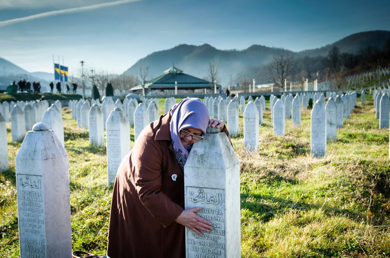 Twitter i Google uklanjaju sadržaje u kojima se negira genocid u Srebrenici