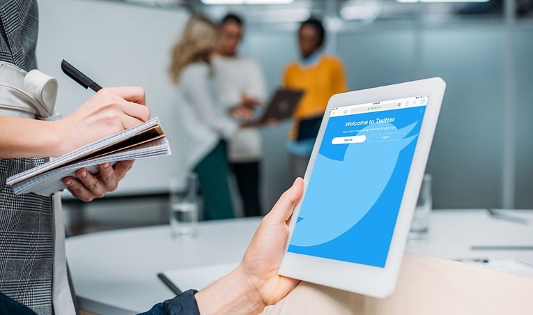 Twitter uklanja obmanjujuće objave vezane uz američke izbore