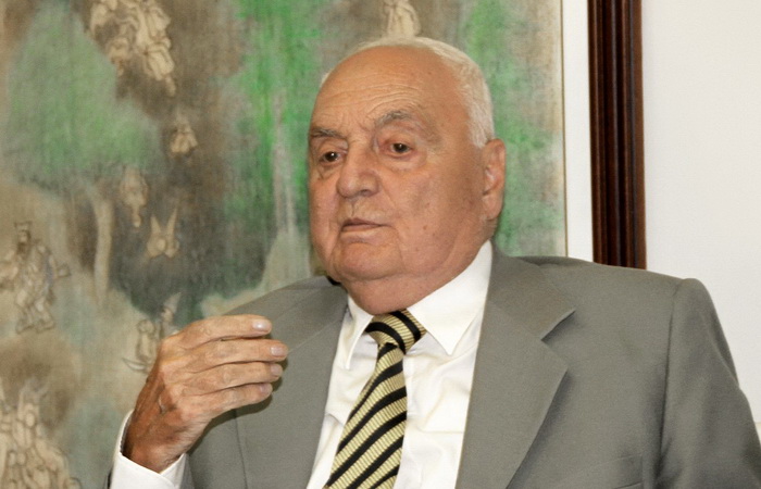 U 85. godini preminuo prof. dr. Ćazim Sadiković