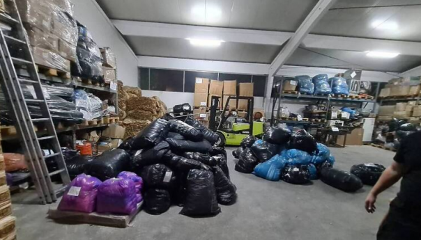 U akciji 'Duks' oduzet tekstil i medicinska oprema u vrijednosti 321.000 KM