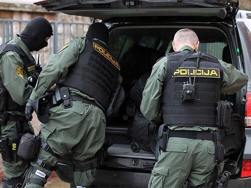 U akciji FUP-a uhapšeno 17 policajaca zbog korupcije