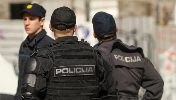 U akciji 'Porto' uhapšene dvije osobe, za trećom raspisana potjernica