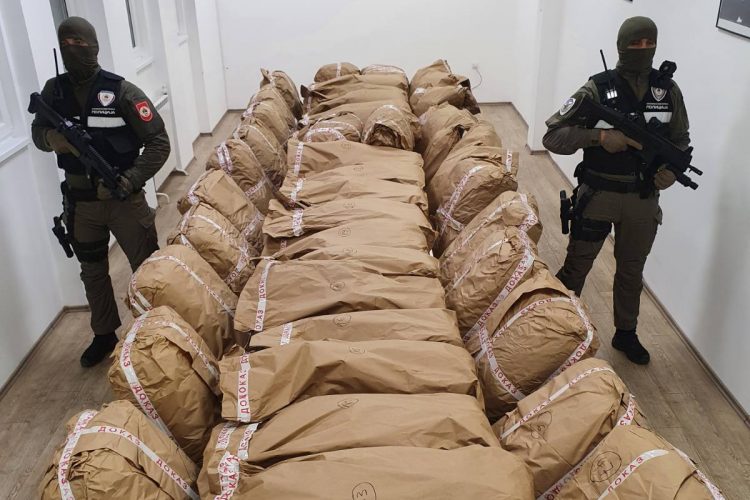 U akciji 'Transporter' pronađeno 303 kilograma skanka