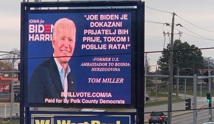 U Americi Bidenovi plakati sa porukom na bosanskom jeziku