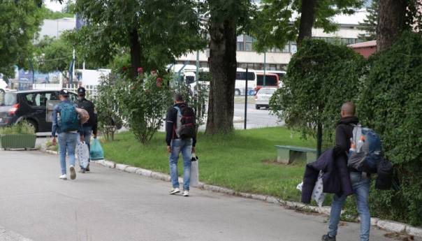 U aprilu prijavljen 1.381 nezakonit migrant, 15 posto više u odnosu na mart