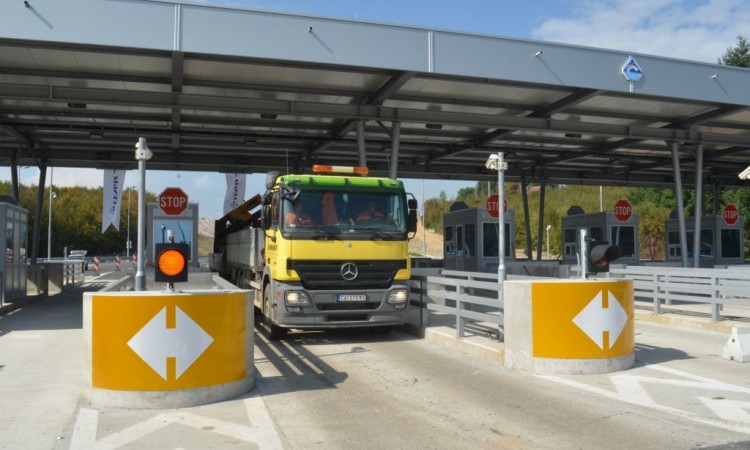 U augustu više od 1.5 miliona vozila na autocesti A1