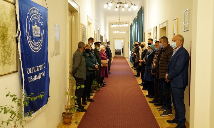 U auli Rektorata UNSA otkrivena spomen-ploča Šemsudinu Ajanoviću