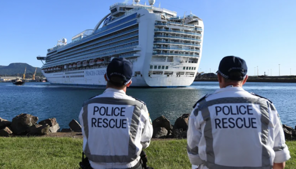 U Australiji preuzeta crna kutija sa kruzera koji je bio leglo zaraze