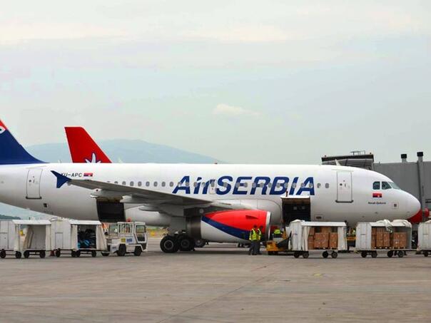 U avionu za Srbiju evakuisani i putnici iz BiH