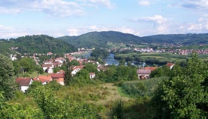 Bosanska Kostajnica: Dan žalosti zbog smrti dvoje mladih