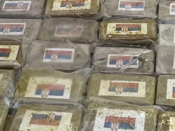 U bananama pronađen kokain vrijedan milione eura, na paketićima zastave Srbije