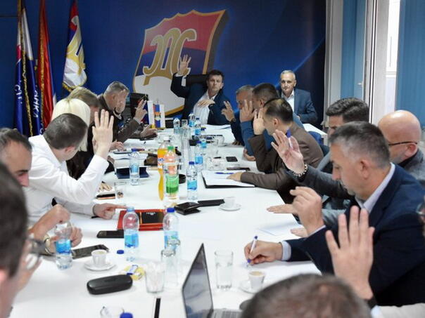 U Banjaluci počela sjednica Predsjedništva SDS-a