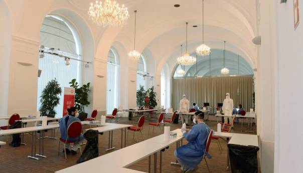 U bečkom Schöbrunnu od danas moguće testiranje na koronavirus