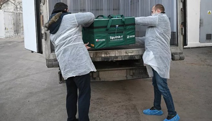 U Beograd večeras stiže novih 100.000 ruskih vakcina