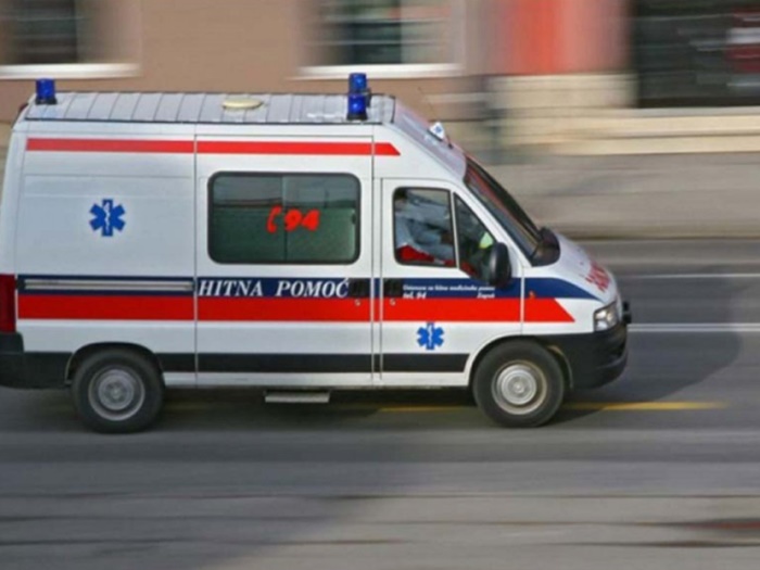 U Beogradu izboden 17-godišnji tinejdžer