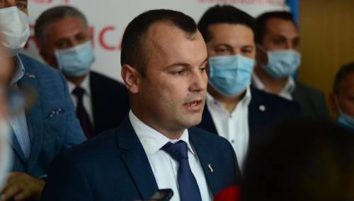 U Beogradu obraćanje srpskih stranaka za Srebrenicu