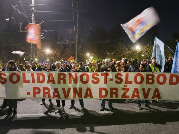U Beogradu veliki protest, studenti traže vanredne izbore