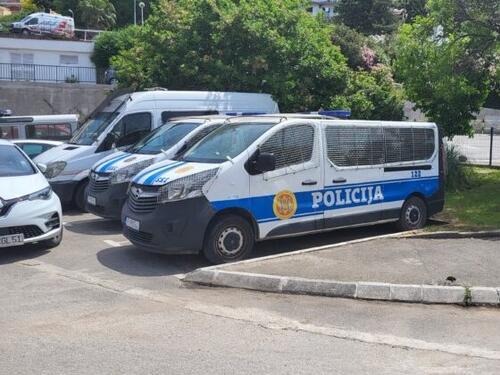 U Beogradu zaplijenjeno preko 55 kila droge, uhapšene dvije osobe
