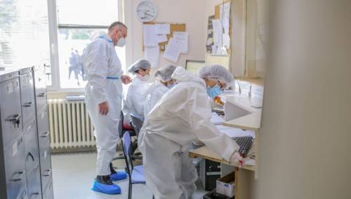 U BiH 216 novih slučajeva zaraze koronom, umrla 52 osoba