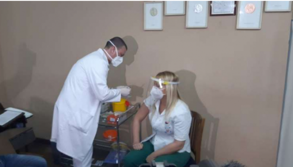 U BiH 421 novozaražena osoba, tri preminule