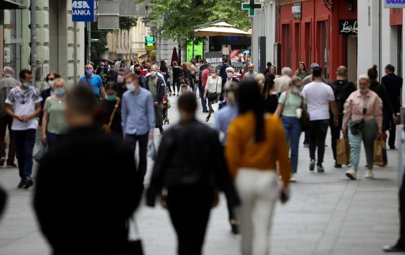 U BiH 906 novozaraženih, preminulo 11 osoba